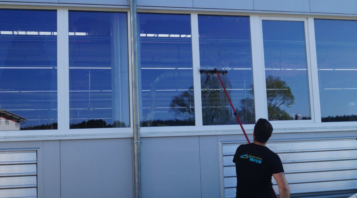 Industrie & gebäudereinigung | gebäudeservice murcia gmbh gebäudeservice murcia gmbh industrie & gebäudereinigung Qualität durch professionalität! Gebäudereinigung murcia gmbh